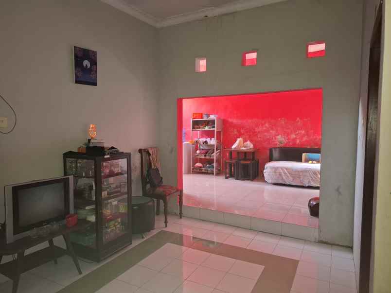 dijual rumah dekat kampus jember jl kaliurang