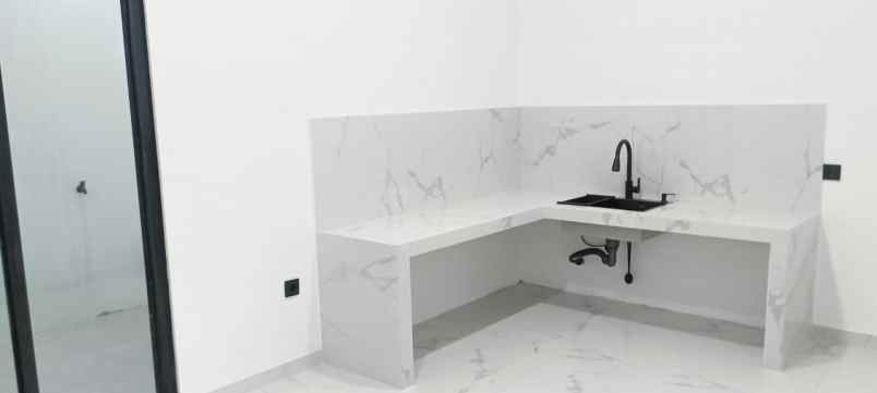 dijual rumah dekat summarecon bandung