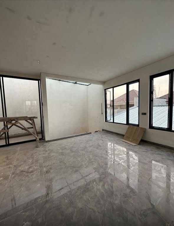 dijual rumah dharmahusada mas