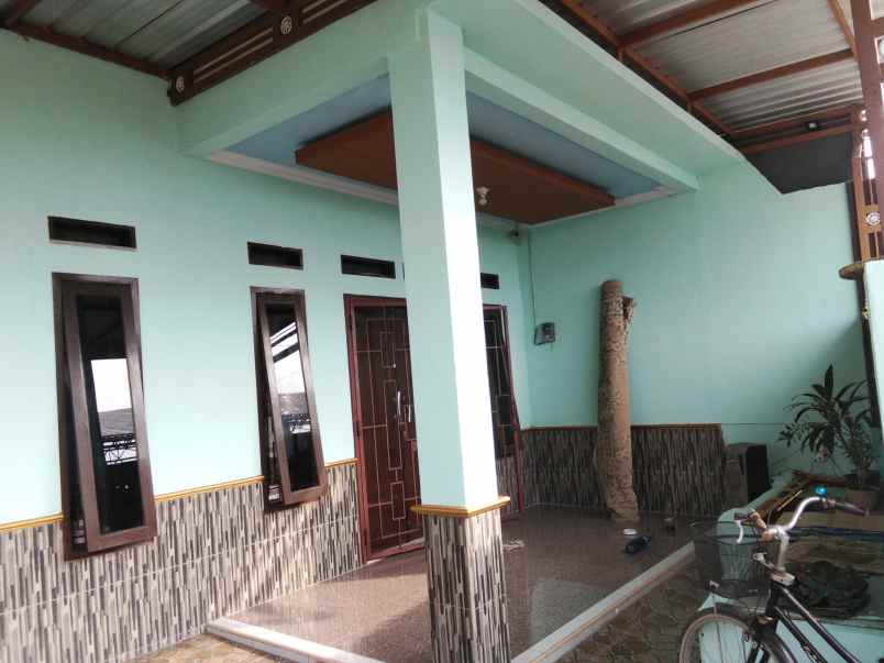 dijual rumah di bringin bendo trosobo taman sidoarjo