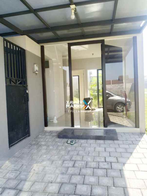 dijual rumah di grand sunrise menganti gresik