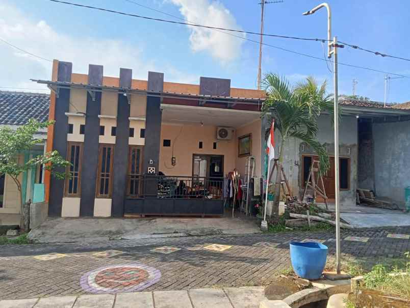 dijual rumah di jatisari mijen semarang