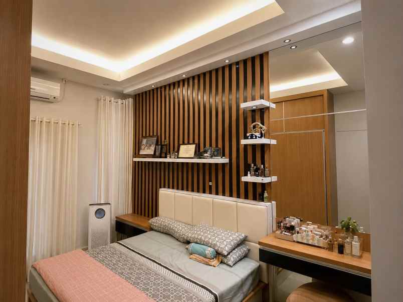 dijual rumah di ngesrep barat semarang