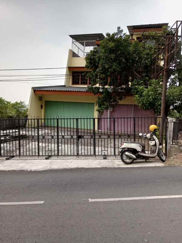 dijual rumah di sampangan semarang