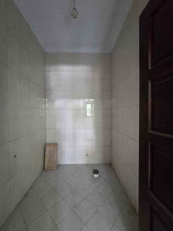 dijual rumah duren sawit