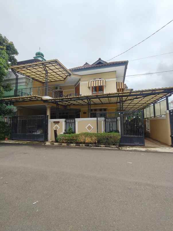 dijual rumah duren sawit jaktim
