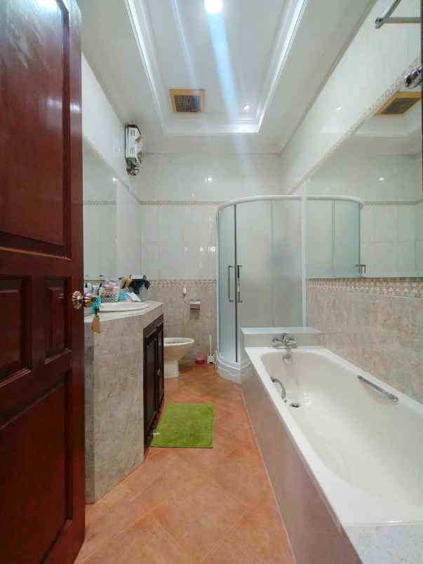 dijual rumah duren sawit jaktim