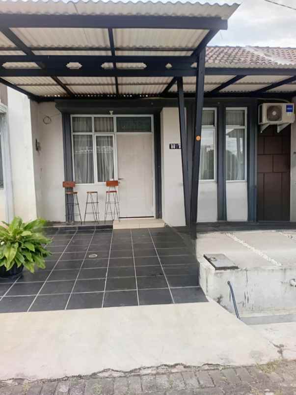 dijual rumah forest hill cluster