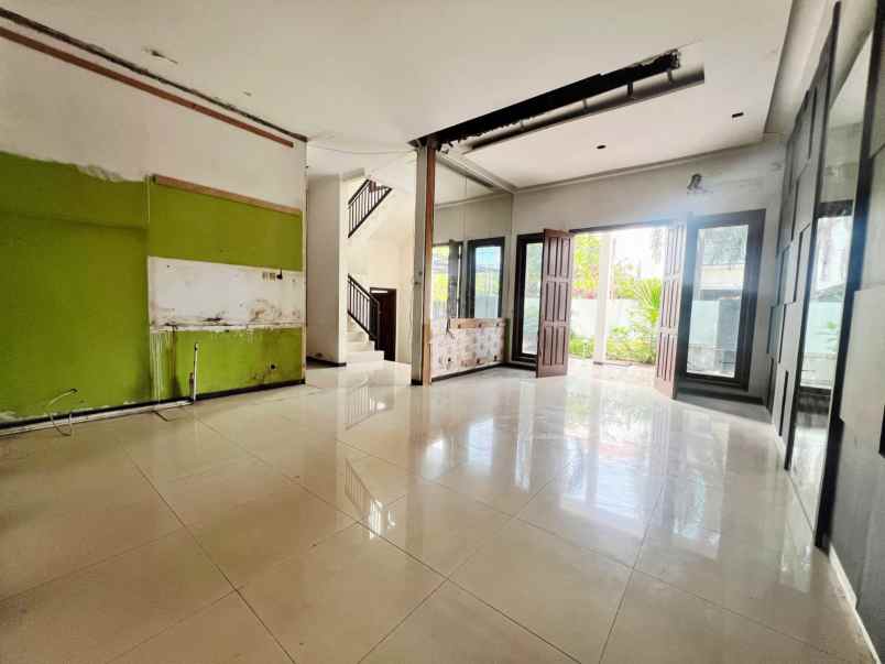 dijual rumah galaxy bumi permai araya 2