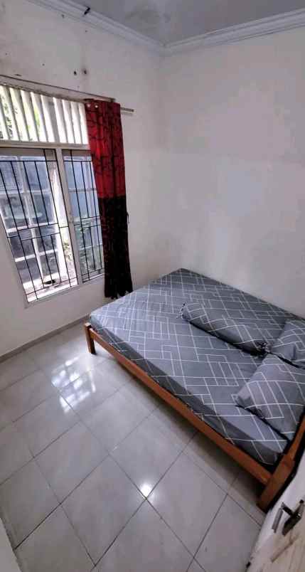 dijual rumah godean km 6