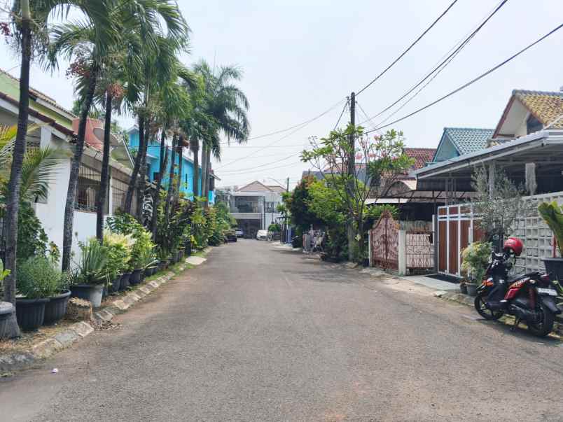 dijual rumah graha raya bintaro jaya