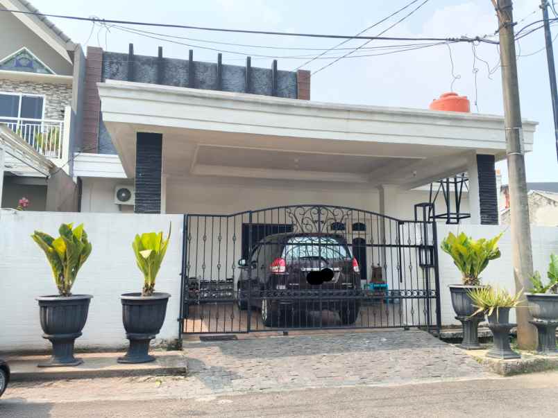 dijual rumah graha raya bintaro jaya