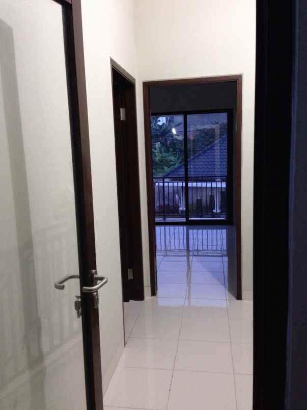 dijual rumah grand bintaro asri ciputat
