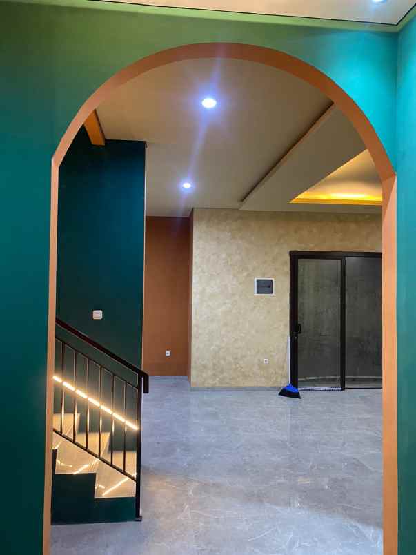 dijual rumah grand jagakarsa jakarta selatan