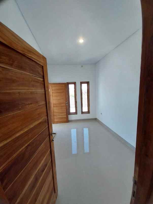 dijual rumah gunung talang