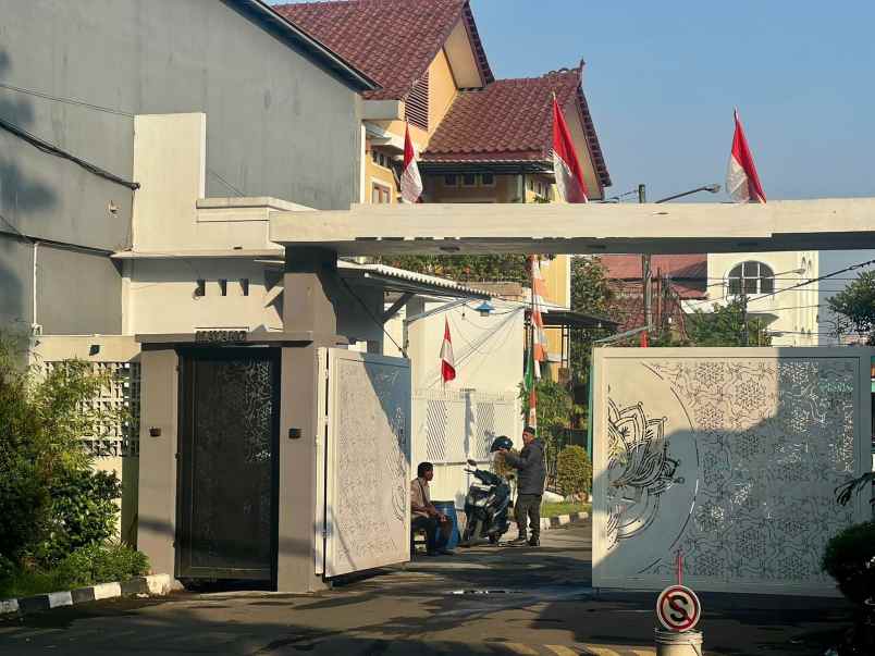 dijual rumah harapan baru
