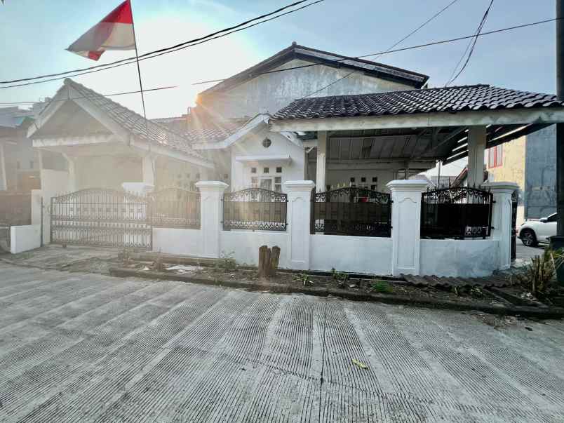 dijual rumah harapan baru