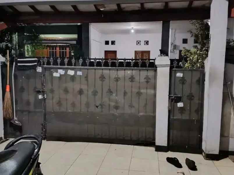 dijual rumah harapan baru