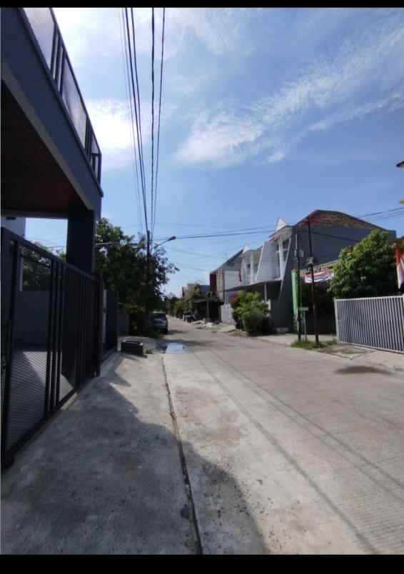 dijual rumah harapan indah