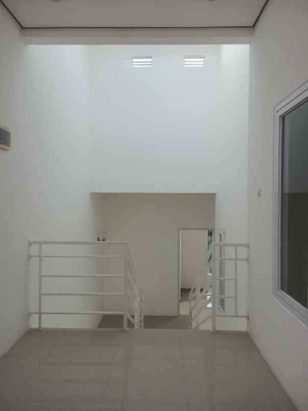 dijual rumah imperial gading