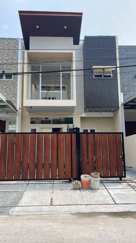dijual rumah imperial gading