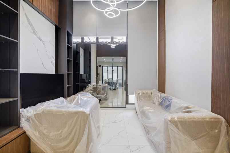 dijual rumah jakarta garden city jgc cakung