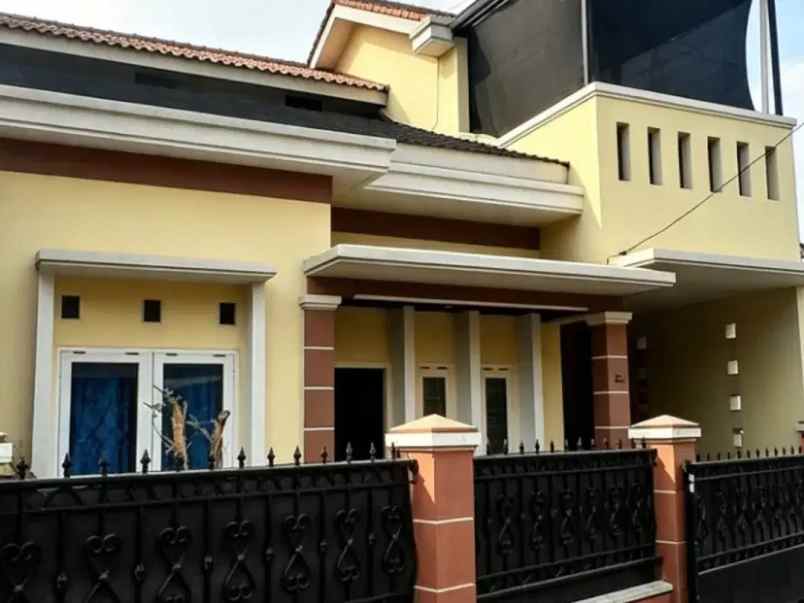 dijual rumah jakasampurna bekasi