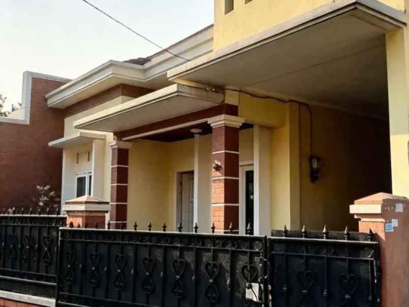 dijual rumah jakasampurna bekasi