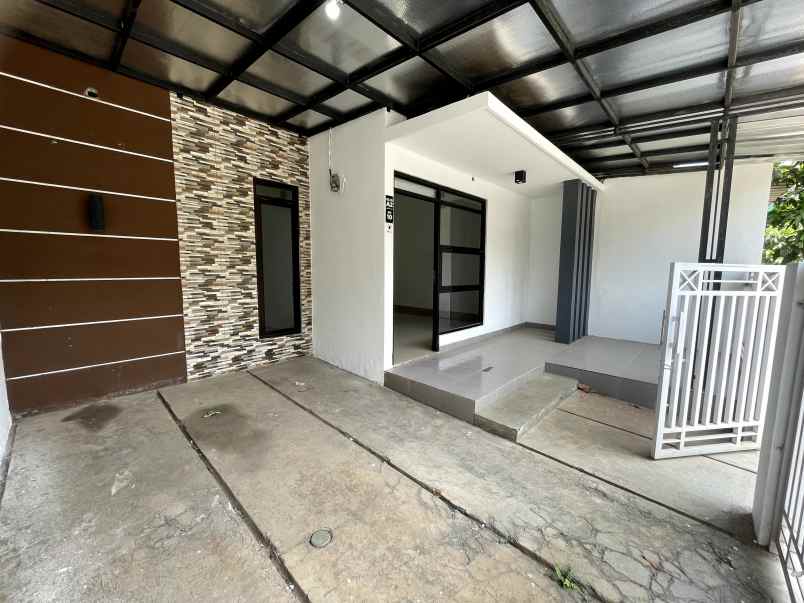 dijual rumah jalan alternatif kota