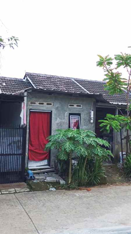 dijual rumah jalan bojongrangkas cicadas
