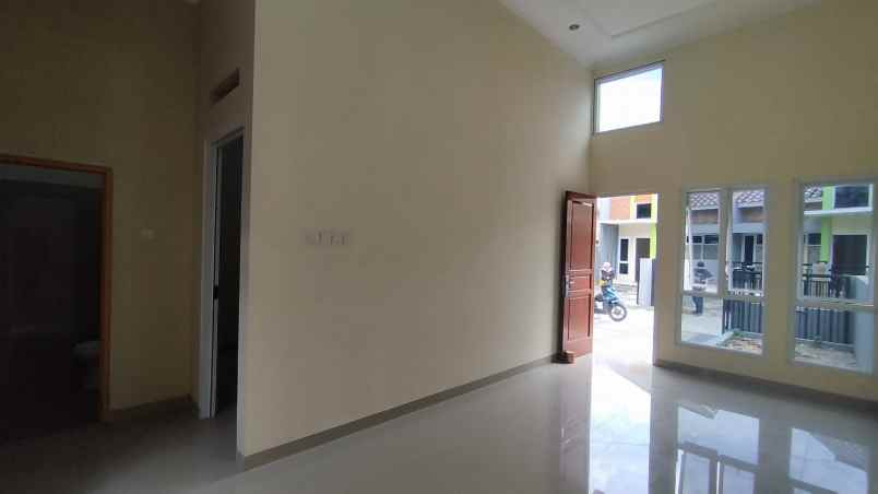 dijual rumah jalan jawa harapan jaya