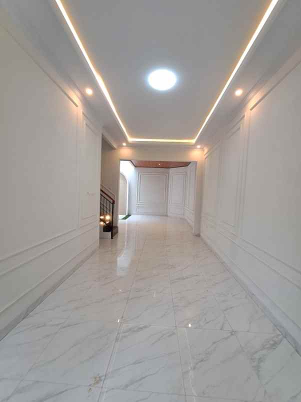 dijual rumah jalan kebagusan jakarta