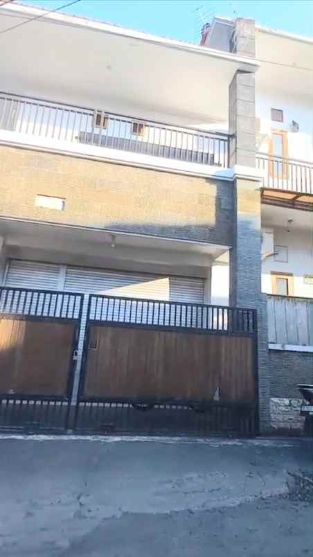 dijual rumah jalan kebo iwa denpasar bali