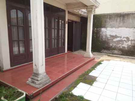 dijual rumah jalan raya panaris desa