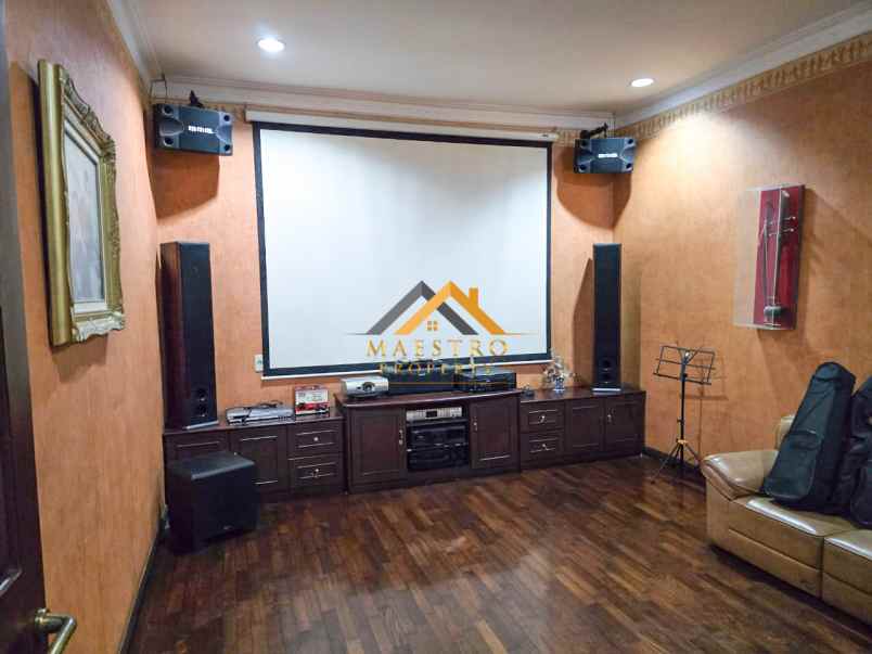 dijual rumah jalan s parman