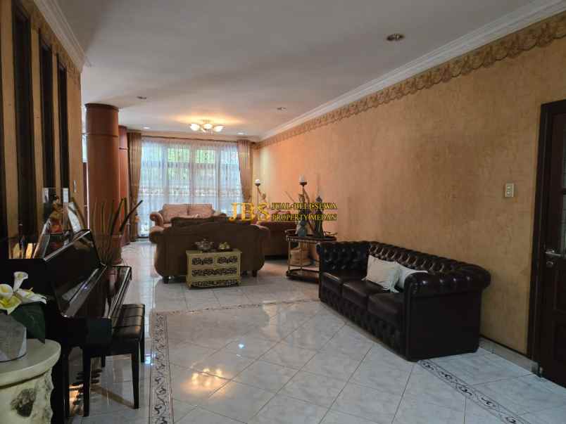 dijual rumah jalan s parman petisah hulu