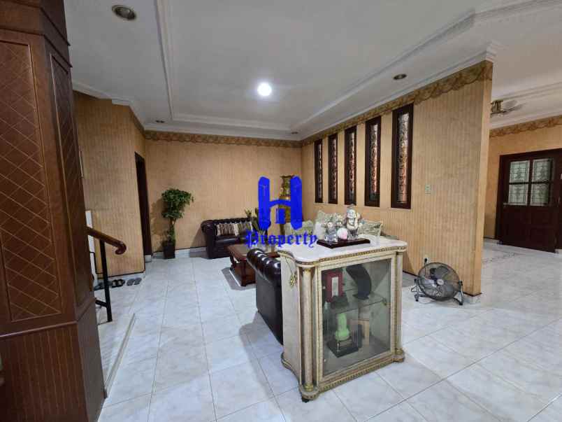 dijual rumah jalan s parman petisah hulu