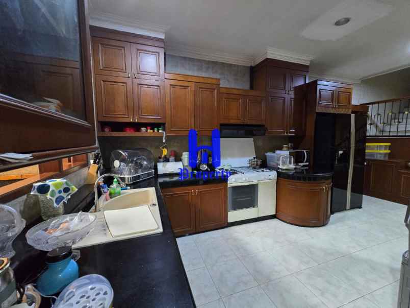 dijual rumah jalan s parman petisah hulu