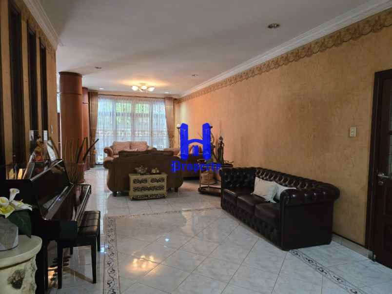 dijual rumah jalan s parman petisah hulu