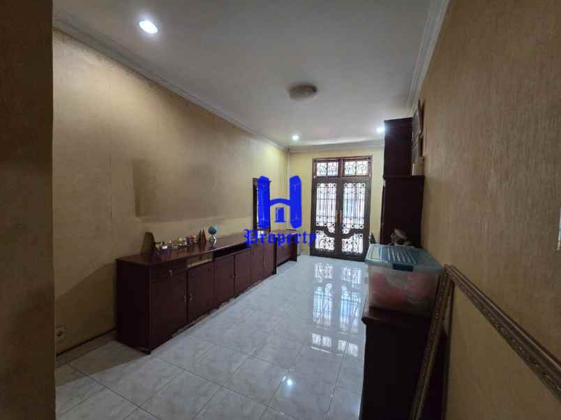 dijual rumah jalan s parman petisah hulu