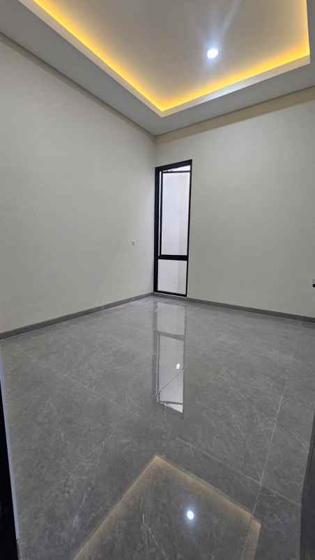 dijual rumah jalan sutorejo kec mulyorejo