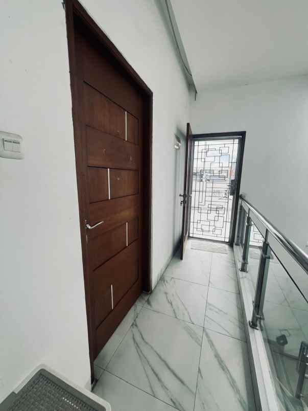 dijual rumah janur asri kelapa gading