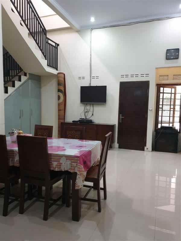 dijual rumah jati kramat jati asih