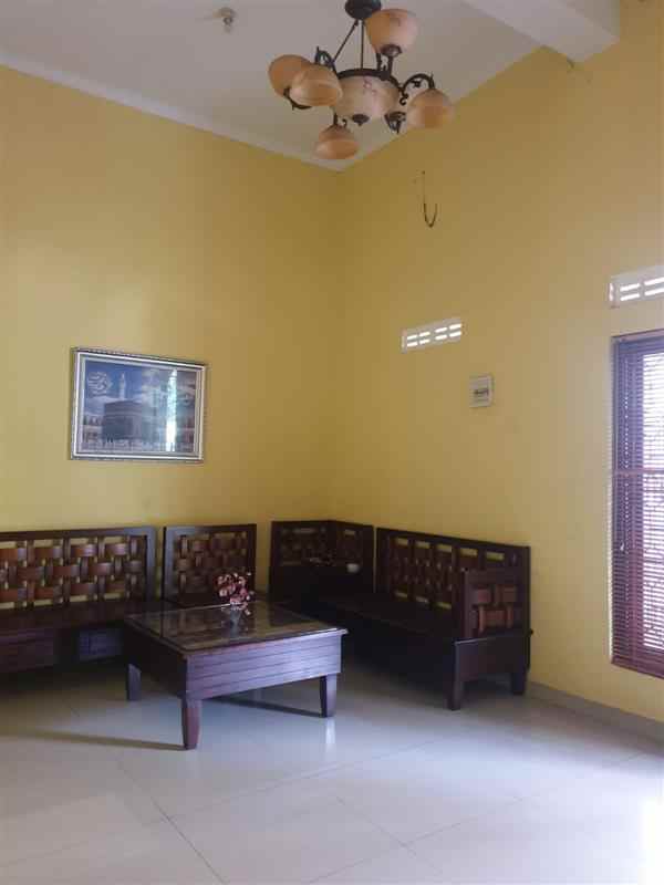 dijual rumah jati kramat jati asih