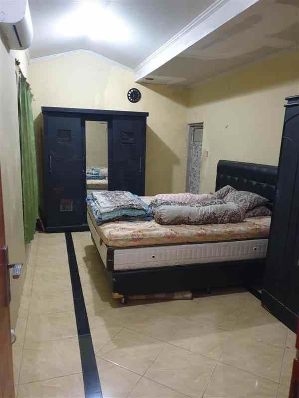 dijual rumah jati kramat jati asih