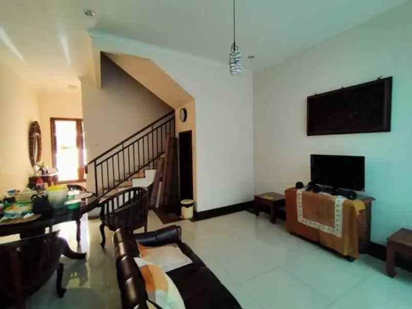 dijual rumah jatibening