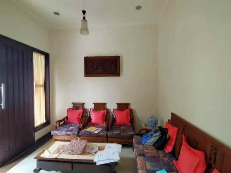 dijual rumah jatibening