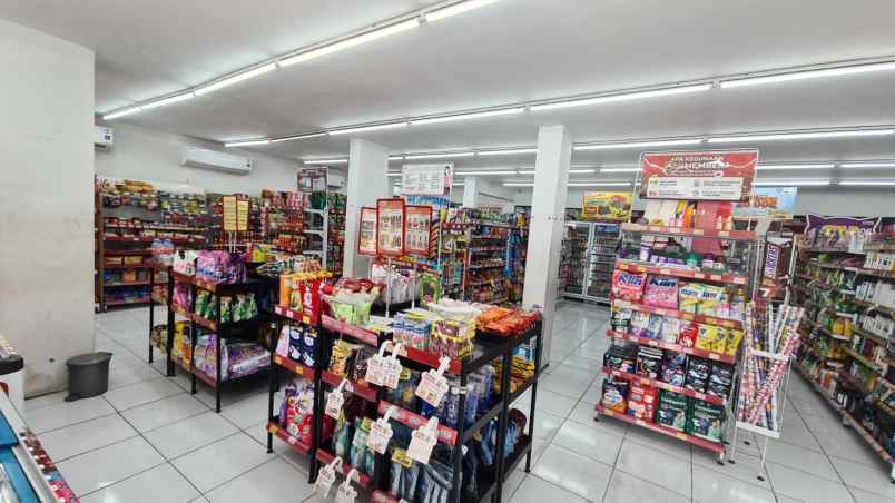 dijual rumah jatipadang