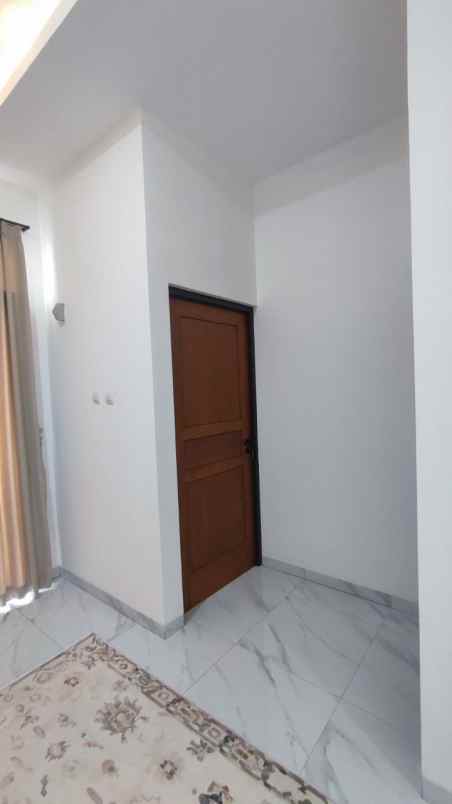 dijual rumah jatisari kec cangkuang