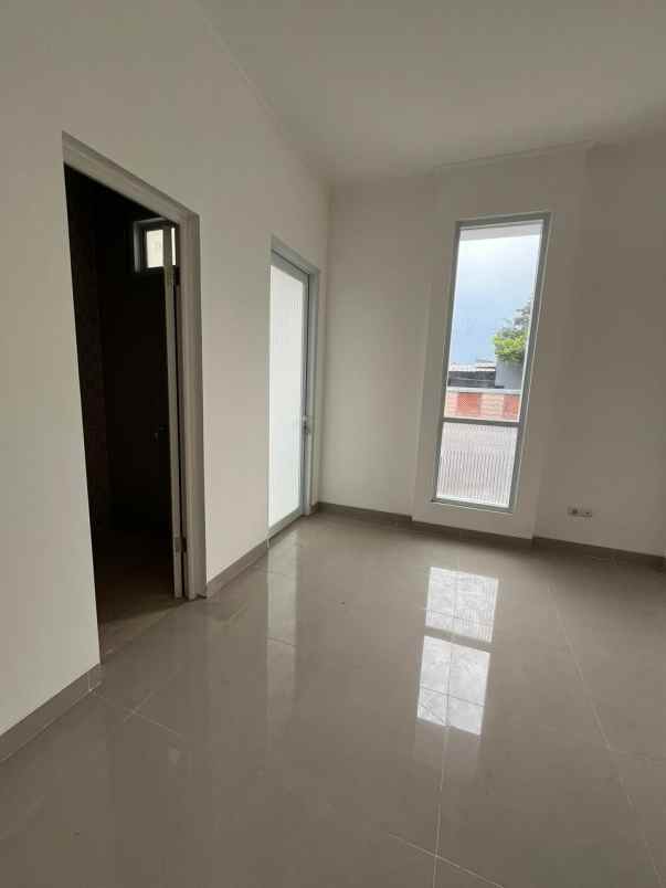 dijual rumah jatiwaringin pondok gede